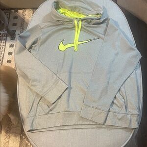 Nike Therma-Fit Hoodie in Gray and Neon Yellow